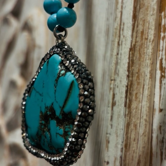 Artisan Boutique Turquoise Necklace with Rhinestone Trim NWT